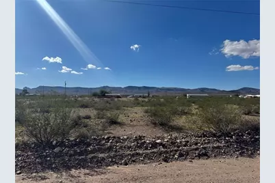 4795 N Ehrenberg Rd, Golden Valley, AZ 86413 - Photo 1