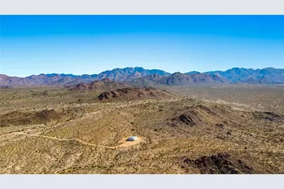 11102 Red Rock Road, Yucca, AZ 86438 - Photo 21