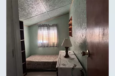 21188 S Cheyenne Road, Yucca, AZ 86438 - Photo 11