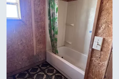 21188 S Cheyenne Road, Yucca, AZ 86438 - Photo 15