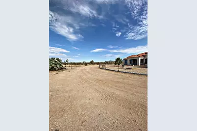 21038 S Cheyenne Road, Yucca, AZ 86438 - Photo 79