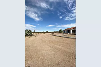 21038 S Cheyenne Road, Yucca, AZ 86438 - Photo 79
