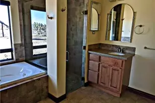 21038 S Cheyenne Rd, Yucca, AZ 86438 - Photo 39