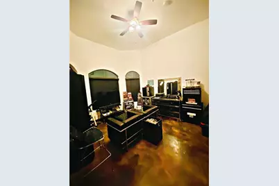 21038 S Cheyenne Road, Yucca, AZ 86438 - Photo 41