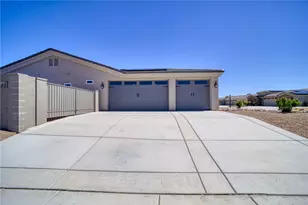 2115 John Wayne Dr, Kingman, AZ 86409 - Photo 3
