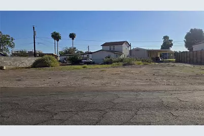 1918 Riverside Drive, Bullhead City, AZ 86442 - Photo 3