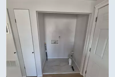 2053 Sweetwater Drive, Bullhead City, AZ 86442 - Photo 15