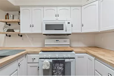 2542 Bridlewise Lane, Bullhead City, AZ 86442 - Photo 15