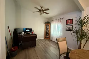 2553 Hillcrest Park Dr, Bullhead City, AZ 86429 - Photo 11