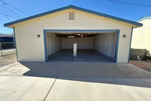 1640 Arcadia Blvd, Bullhead City, AZ 86442 - Photo 9