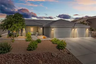 3772 Tomahawk Ln, Bullhead City, AZ 86442 - Photo 1