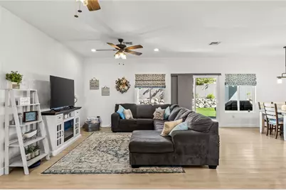 3772 Tomahawk Lane, Bullhead City, AZ 86442 - Photo 11