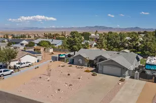 1400 Rawhide Dr, Kingman, AZ 86401 - Photo 9