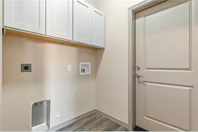 9770 S Kingman Drive, Mohave Valley, AZ 86440 - Photo 17