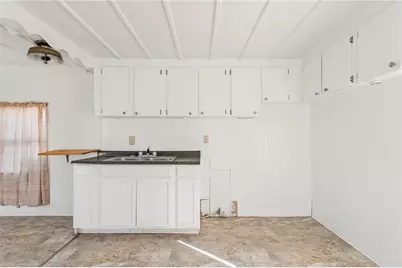 2096 E Hackamore Drive, Mohave Valley, AZ 86440 - Photo 13