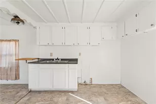 2096 E Hackamore Dr, Mohave Valley, AZ 86440 - Photo 13