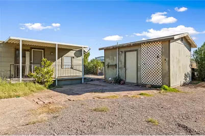 2096 E Hackamore Drive, Mohave Valley, AZ 86440 - Photo 5