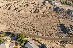 1845 Newberry Dr, Bullhead City, AZ 86442 - Photo 3