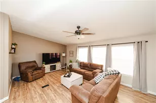 4938 N Davis Rd, Golden Valley, AZ 86413 - Photo 9