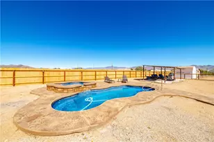 4938 N Davis Rd, Golden Valley, AZ 86413 - Photo 5