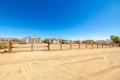 4938 N Davis Road, Golden Valley, AZ 86413 - Photo 71