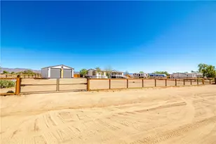 4938 N Davis Rd, Golden Valley, AZ 86413 - Photo 71