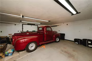 4938 N Davis Rd, Golden Valley, AZ 86413 - Photo 45