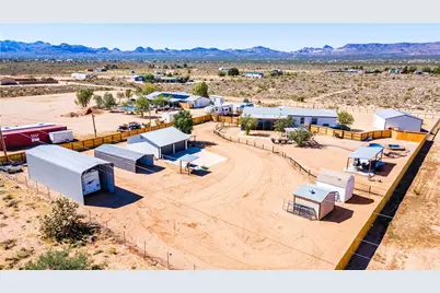 4938 N Davis Road, Golden Valley, AZ 86413 - Photo 69