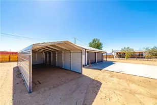 4938 N Davis Rd, Golden Valley, AZ 86413 - Photo 47