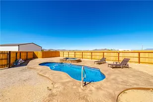 4938 N Davis Rd, Golden Valley, AZ 86413 - Photo 51