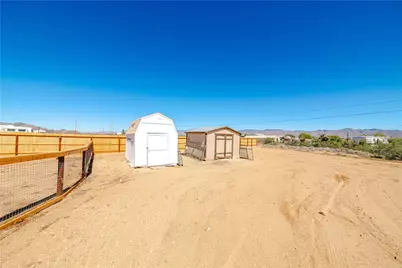 4938 N Davis Road, Golden Valley, AZ 86413 - Photo 55