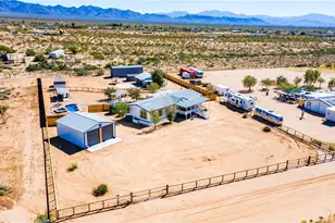4938 N Davis Rd, Golden Valley, AZ 86413 - Photo 89