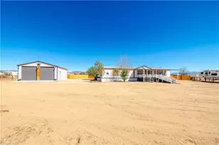 4938 N Davis Rd, Golden Valley, AZ 86413 - Photo 75