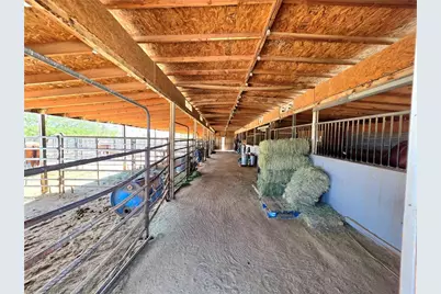 2576 E Calle Chavez Road, Kingman, AZ 86409 - Photo 53