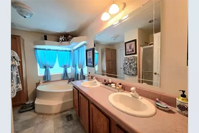 2576 E Calle Chavez Road, Kingman, AZ 86409 - Photo 19