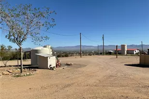 1790 S Gleeson Rd, Golden Valley, AZ 86413 - Photo 5