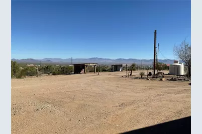 1790 S Gleeson Road, Golden Valley, AZ 86413 - Photo 15