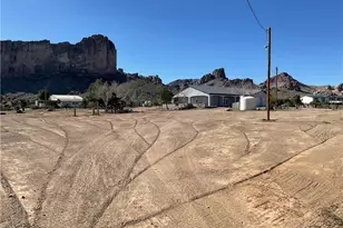 1790 S Gleeson Rd, Golden Valley, AZ 86413 - Photo 51