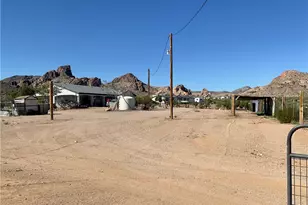 1790 S Gleeson Rd, Golden Valley, AZ 86413 - Photo 9