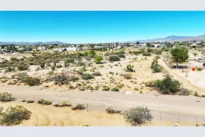 306-09-011J Tangerine Road, Golden Valley, AZ 86413 - Photo 3