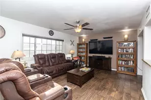 8725 S Cedar St, Mohave Valley, AZ 86440 - Photo 5