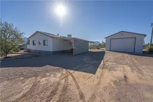 390 E Whitmore Dr, Meadview, AZ 86444 - Photo 17