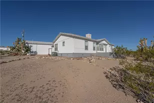 390 E Whitmore Dr, Meadview, AZ 86444 - Photo 13
