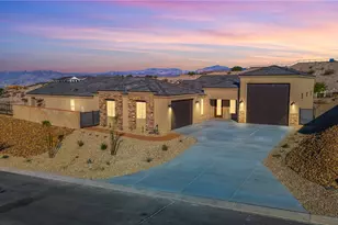3183 Secret Pass Canyon Dr, Bullhead City, AZ 86429 - Photo 5