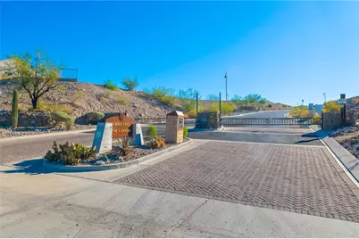 3183 Secret Pass Canyon Drive, Bullhead City, AZ 86429 - Photo 3
