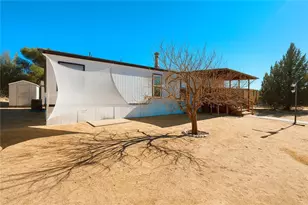 354 S Hano Rd, Golden Valley, AZ 86413 - Photo 3