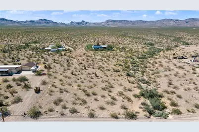 001 Eden Road, Golden Valley, AZ 86413 - Photo 3