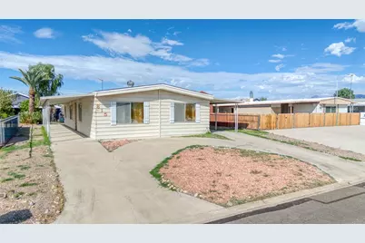 815 Stahlman Drive, Bullhead City, AZ 86442 - Photo 1