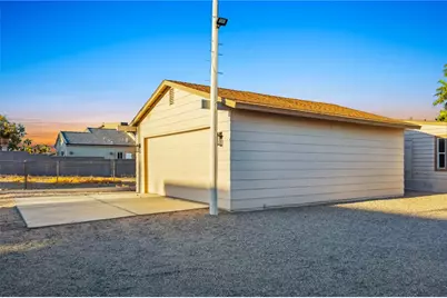 437 Riverfront Drive, Bullhead City, AZ 86442 - Photo 57