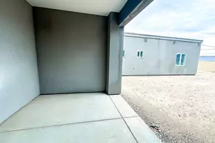 1675 Unit 1 and Unit 2 Turquoise, Bullhead City, AZ 86442 - Photo 5